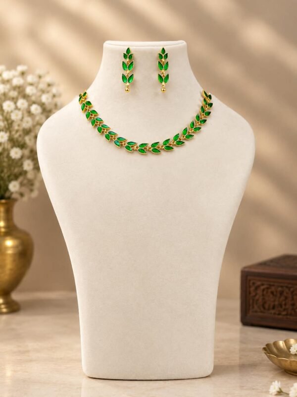 Premium Assamese Dhanxira Golpata Choker Necklace Set – Green
